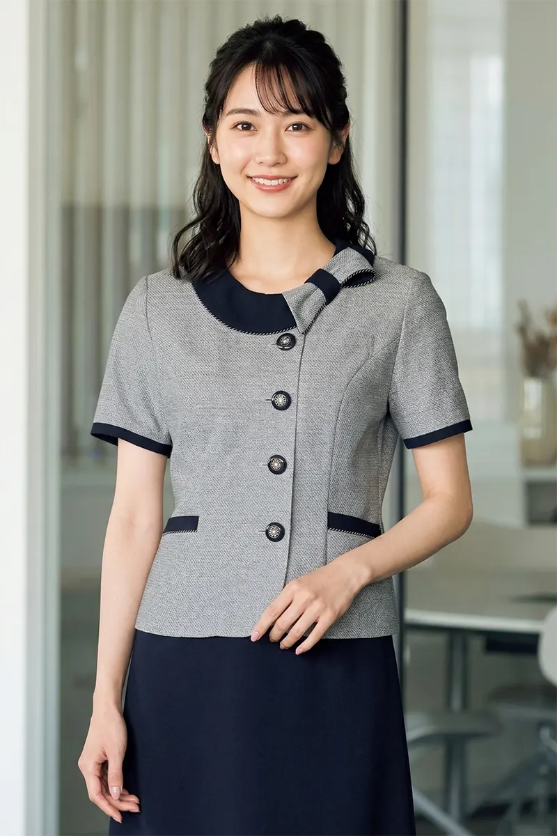 グレー着用イメージ